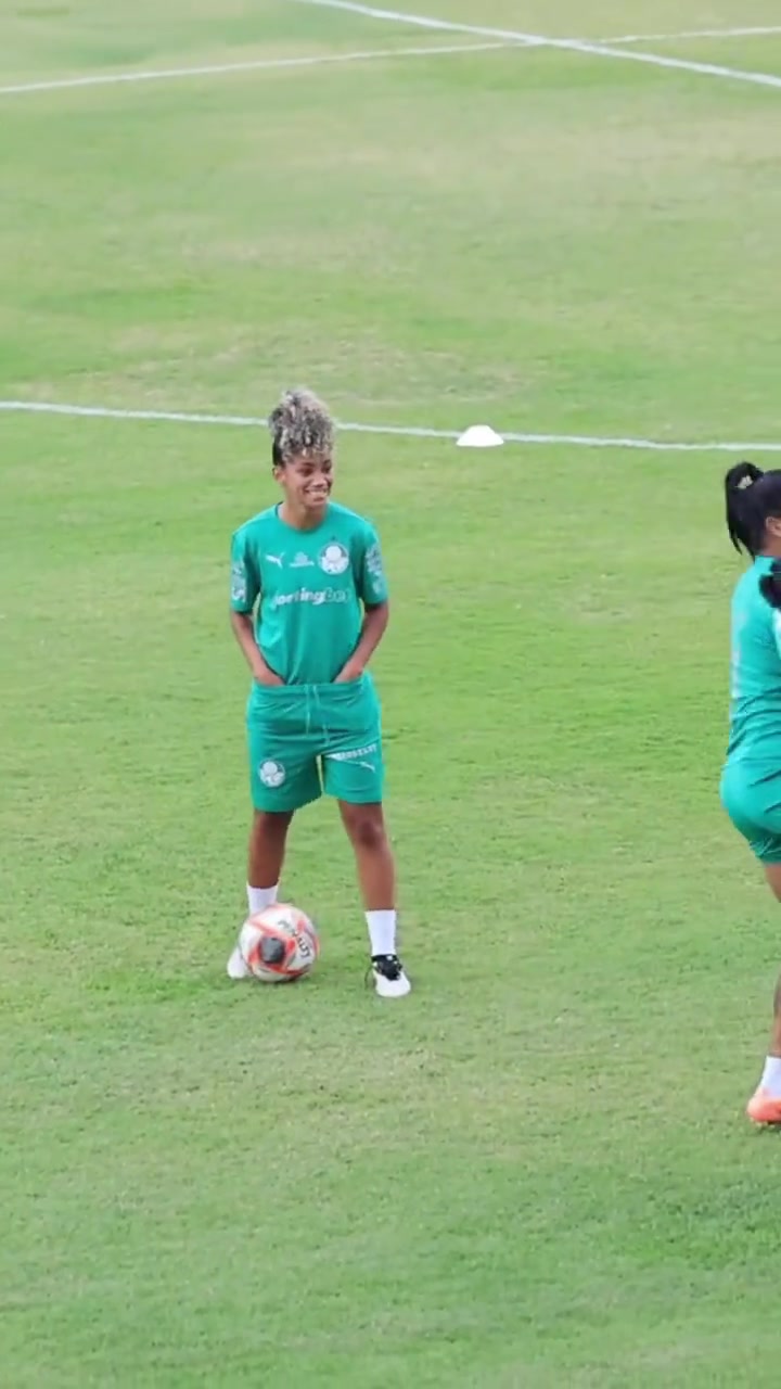 这一幕似曾相识但确是女版MSN